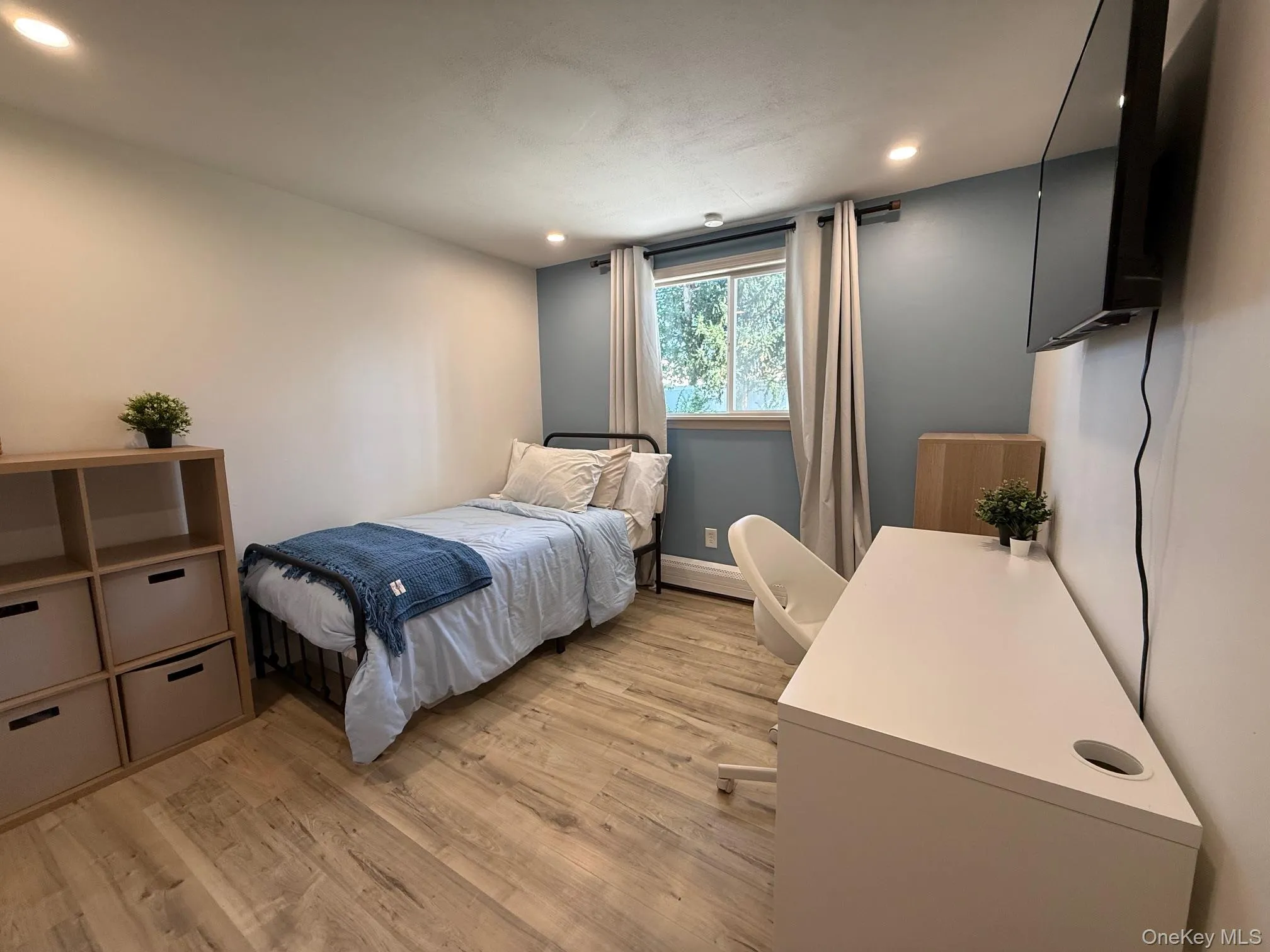 Bedroom Bedroom
