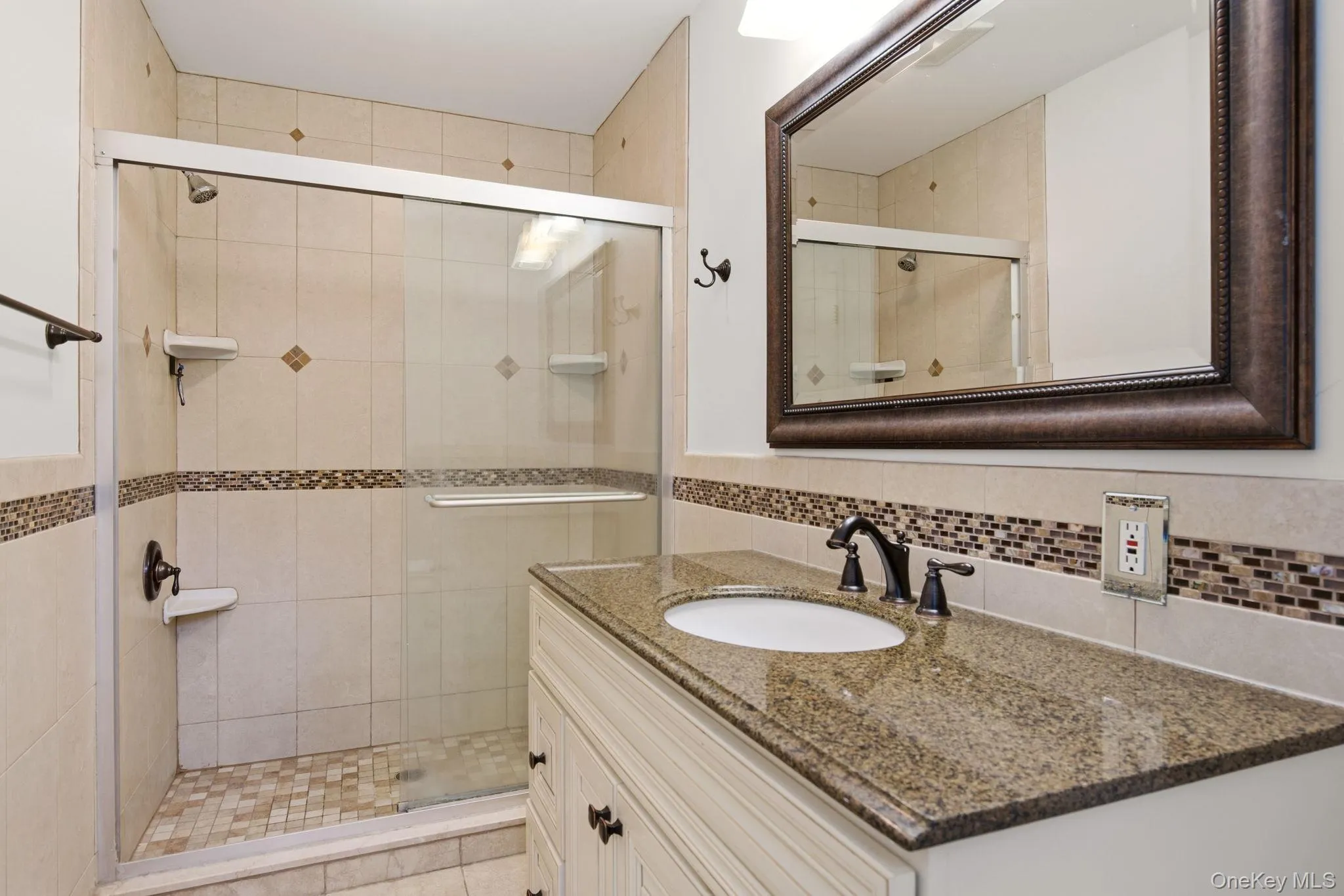 4 Patricks Way, Smithtown, NY, 4 Bedrooms Bedrooms, 10 Rooms Rooms,2 BathroomsBathrooms,Residential,For Rent,Patricks,0,1028829 4 Patricks Way, Smithtown, NY, 4 Bedrooms Bedrooms, 10 Rooms Rooms,2 BathroomsBathrooms,Residential,For Rent,Patricks,0,1028829