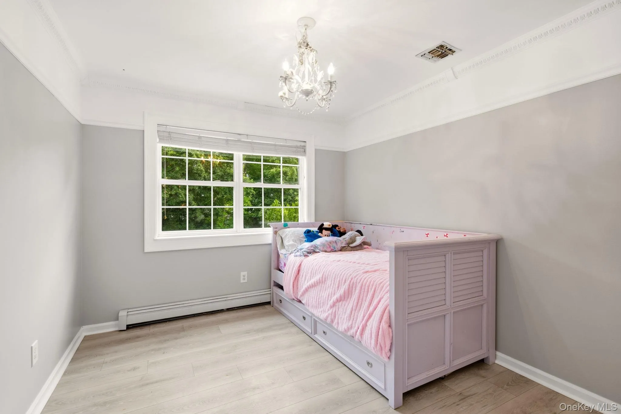 4 Patricks Way, Smithtown, NY, 4 Bedrooms Bedrooms, 10 Rooms Rooms,2 BathroomsBathrooms,Residential,For Rent,Patricks,0,1028829 4 Patricks Way, Smithtown, NY, 4 Bedrooms Bedrooms, 10 Rooms Rooms,2 BathroomsBathrooms,Residential,For Rent,Patricks,0,1028829