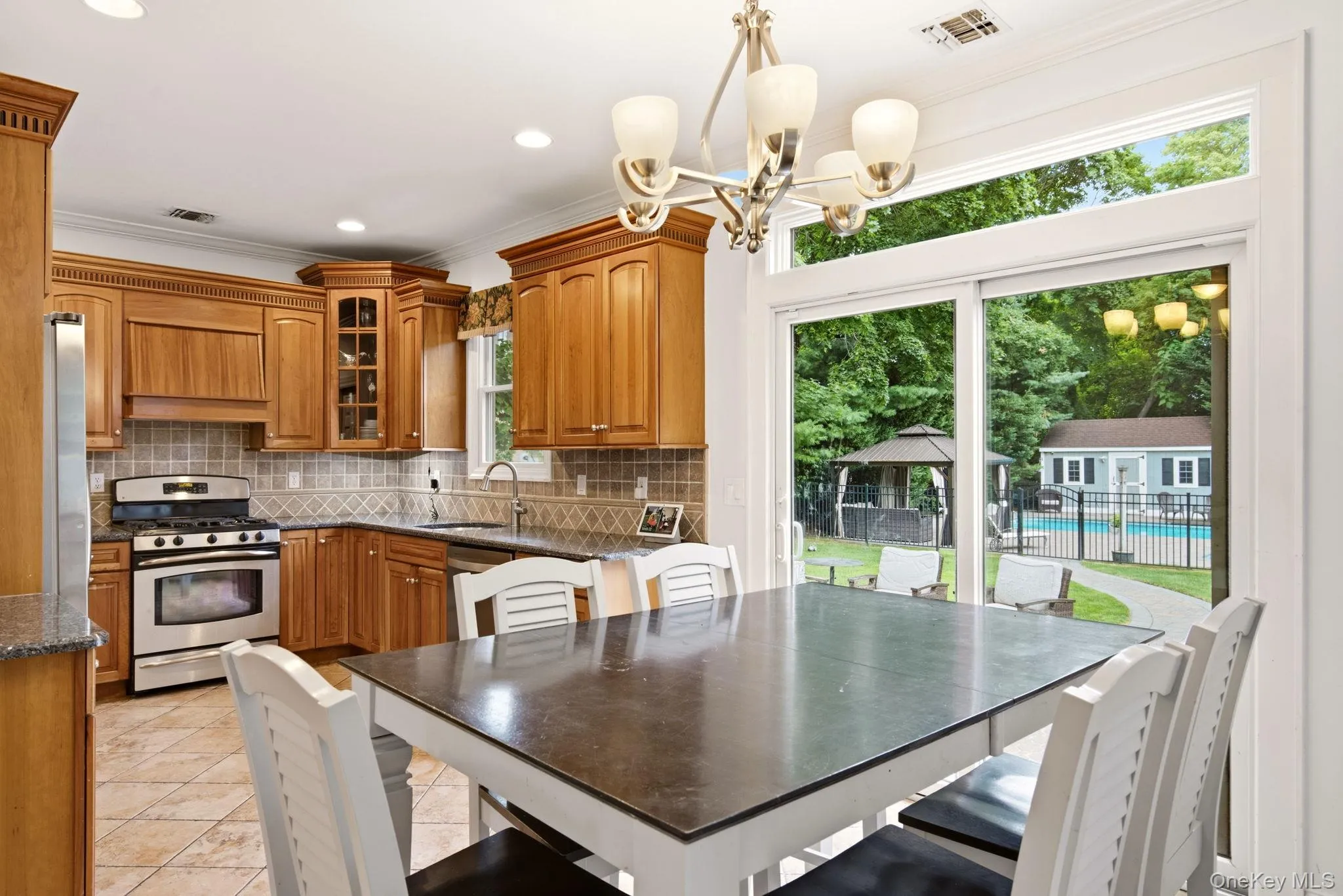 4 Patricks Way, Smithtown, NY, 4 Bedrooms Bedrooms, 10 Rooms Rooms,2 BathroomsBathrooms,Residential,For Rent,Patricks,0,1028829 4 Patricks Way, Smithtown, NY, 4 Bedrooms Bedrooms, 10 Rooms Rooms,2 BathroomsBathrooms,Residential,For Rent,Patricks,0,1028829