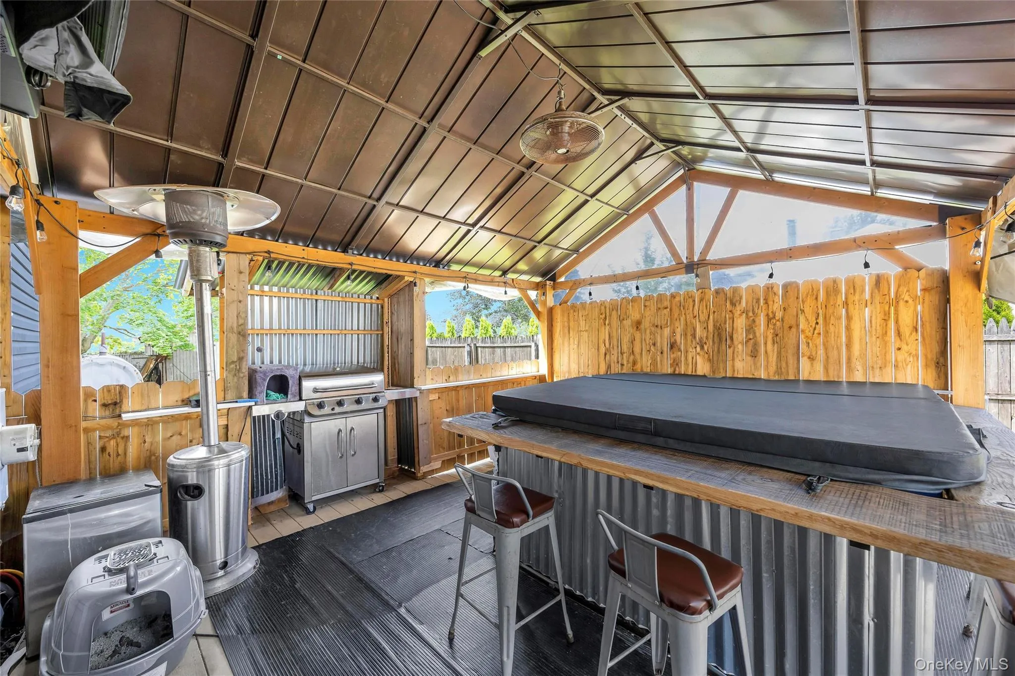 12 Handy Lane, Brookhaven, NY, 4 Bedrooms Bedrooms, 7 Rooms Rooms,3 BathroomsBathrooms,Residential,For Rent,Handy,0,1028835 12 Handy Lane, Brookhaven, NY, 4 Bedrooms Bedrooms, 7 Rooms Rooms,3 BathroomsBathrooms,Residential,For Rent,Handy,0,1028835