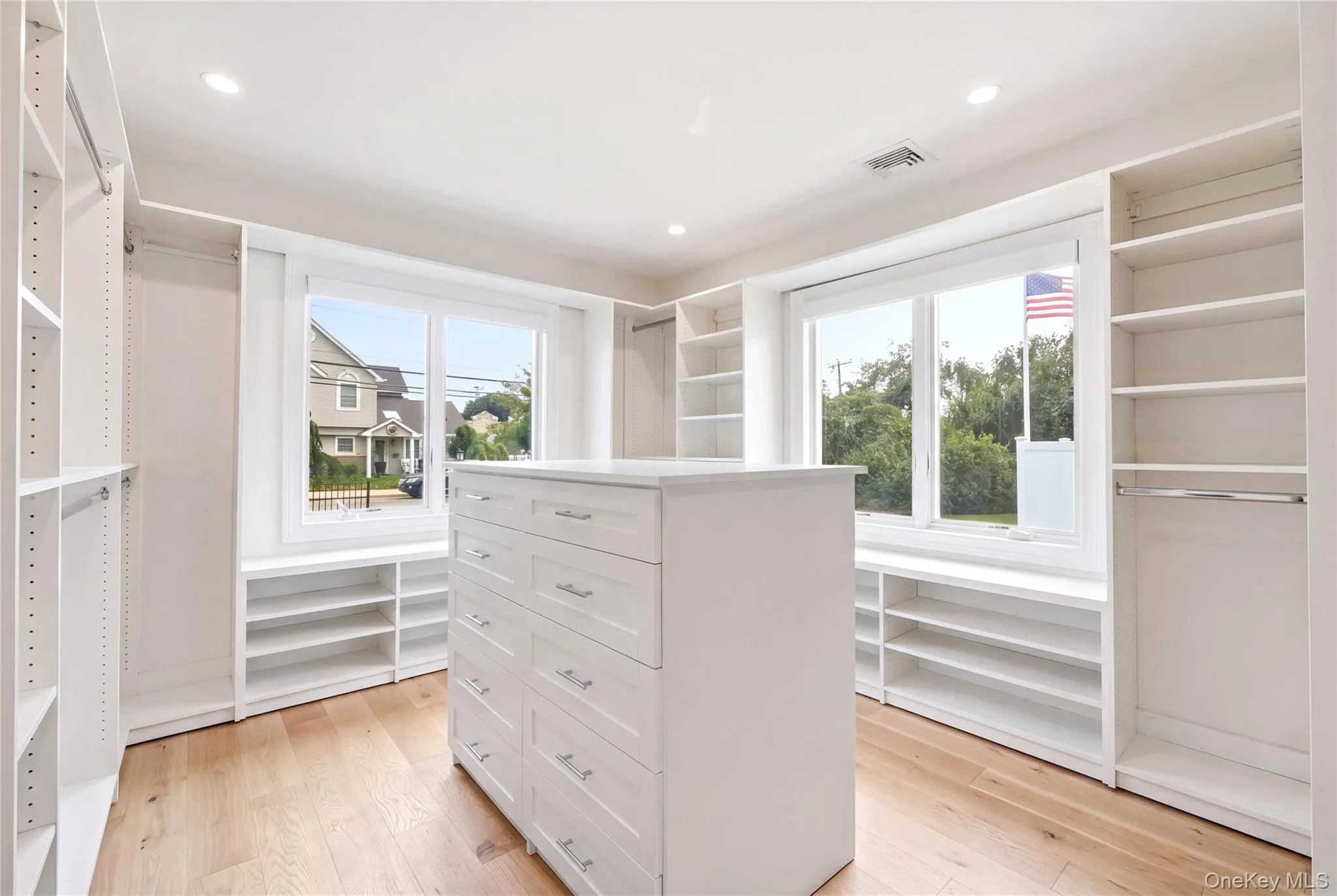 753 Walnut Street, Long Beach, NY, 3 Bedrooms Bedrooms, 9 Rooms Rooms,2 BathroomsBathrooms,Residential Lease,For Rent,Walnut,0,1028837 753 Walnut Street, Long Beach, NY, 3 Bedrooms Bedrooms, 9 Rooms Rooms,2 BathroomsBathrooms,Residential Lease,For Rent,Walnut,0,1028837