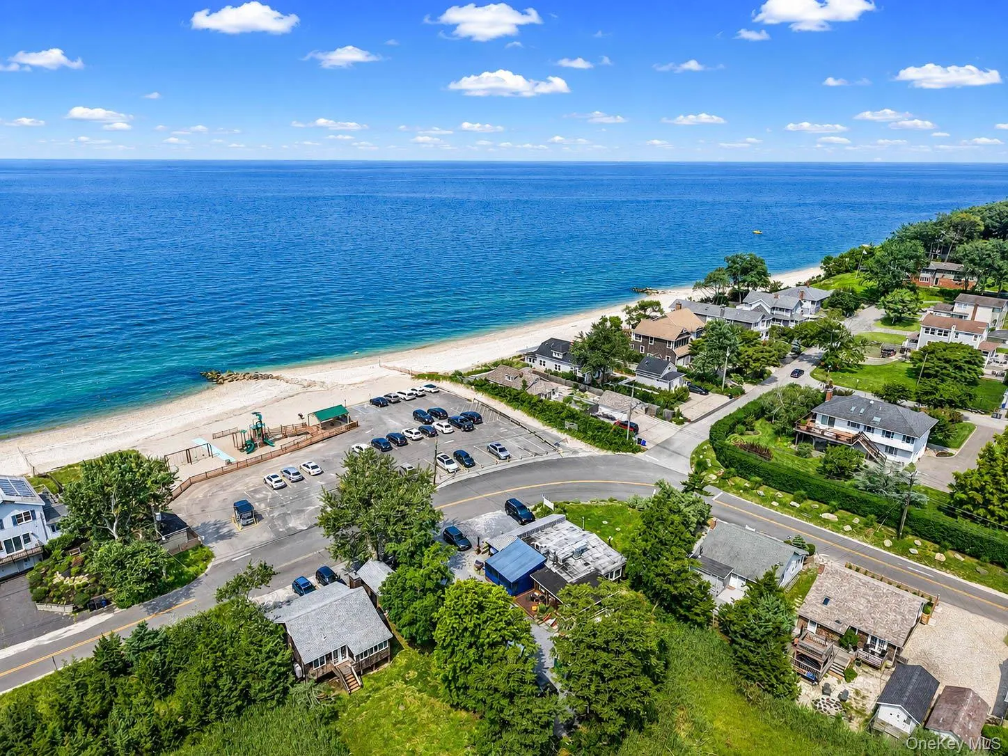 3 Dover Court, Riverhead, NY, 5 Bedrooms Bedrooms, 9 Rooms Rooms,3 BathroomsBathrooms,Residential,For Rent,Dover,0,1028845 3 Dover Court, Riverhead, NY, 5 Bedrooms Bedrooms, 9 Rooms Rooms,3 BathroomsBathrooms,Residential,For Rent,Dover,0,1028845