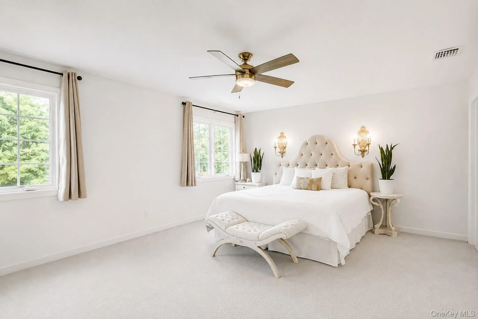 3 Dover Court, Riverhead, NY, 5 Bedrooms Bedrooms, 9 Rooms Rooms,3 BathroomsBathrooms,Residential,For Rent,Dover,0,1028845 3 Dover Court, Riverhead, NY, 5 Bedrooms Bedrooms, 9 Rooms Rooms,3 BathroomsBathrooms,Residential,For Rent,Dover,0,1028845