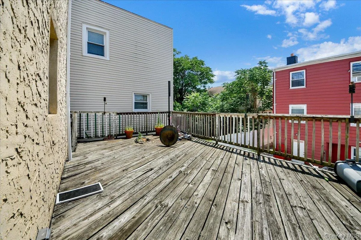 227 Calhoun Avenue, New York, NY, 3 Bedrooms Bedrooms, 7 Rooms Rooms,2 BathroomsBathrooms,Residential,For Rent,Calhoun,0,1028851 227 Calhoun Avenue, New York, NY, 3 Bedrooms Bedrooms, 7 Rooms Rooms,2 BathroomsBathrooms,Residential,For Rent,Calhoun,0,1028851