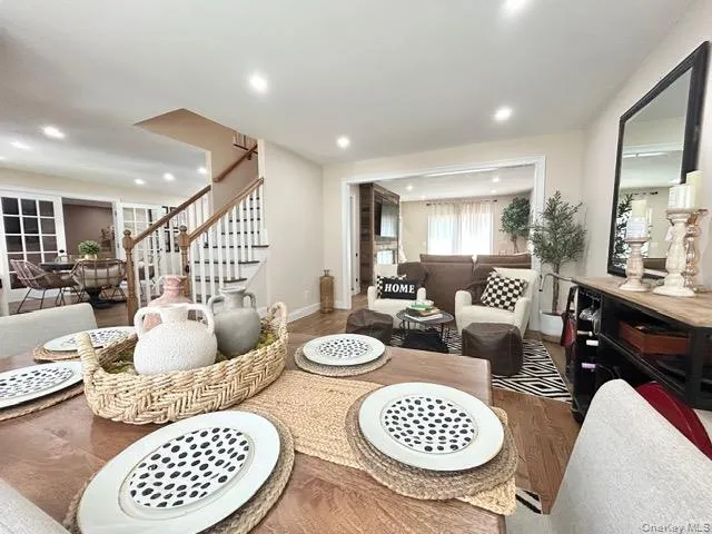 32 Morris Avenue, Brookhaven, NY, 4 Bedrooms Bedrooms, 9 Rooms Rooms,2 BathroomsBathrooms,Residential,For Rent,Morris,0,1028853 32 Morris Avenue, Brookhaven, NY, 4 Bedrooms Bedrooms, 9 Rooms Rooms,2 BathroomsBathrooms,Residential,For Rent,Morris,0,1028853
