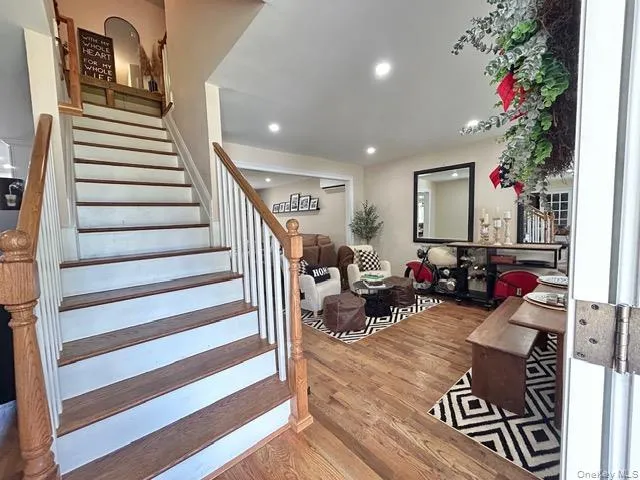 32 Morris Avenue, Brookhaven, NY, 4 Bedrooms Bedrooms, 9 Rooms Rooms,2 BathroomsBathrooms,Residential,For Rent,Morris,0,1028853 32 Morris Avenue, Brookhaven, NY, 4 Bedrooms Bedrooms, 9 Rooms Rooms,2 BathroomsBathrooms,Residential,For Rent,Morris,0,1028853