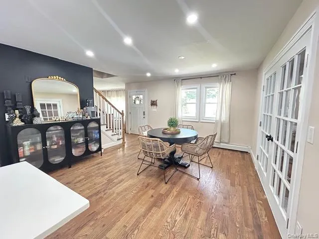 32 Morris Avenue, Brookhaven, NY, 4 Bedrooms Bedrooms, 9 Rooms Rooms,2 BathroomsBathrooms,Residential,For Rent,Morris,0,1028853 32 Morris Avenue, Brookhaven, NY, 4 Bedrooms Bedrooms, 9 Rooms Rooms,2 BathroomsBathrooms,Residential,For Rent,Morris,0,1028853