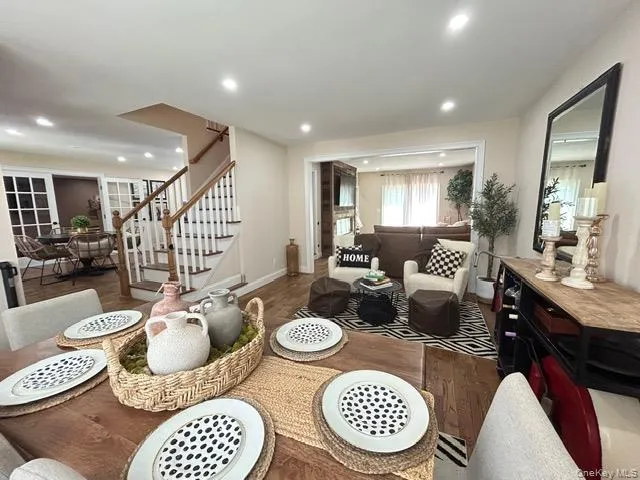 32 Morris Avenue, Brookhaven, NY, 4 Bedrooms Bedrooms, 9 Rooms Rooms,2 BathroomsBathrooms,Residential,For Rent,Morris,0,1028853 32 Morris Avenue, Brookhaven, NY, 4 Bedrooms Bedrooms, 9 Rooms Rooms,2 BathroomsBathrooms,Residential,For Rent,Morris,0,1028853