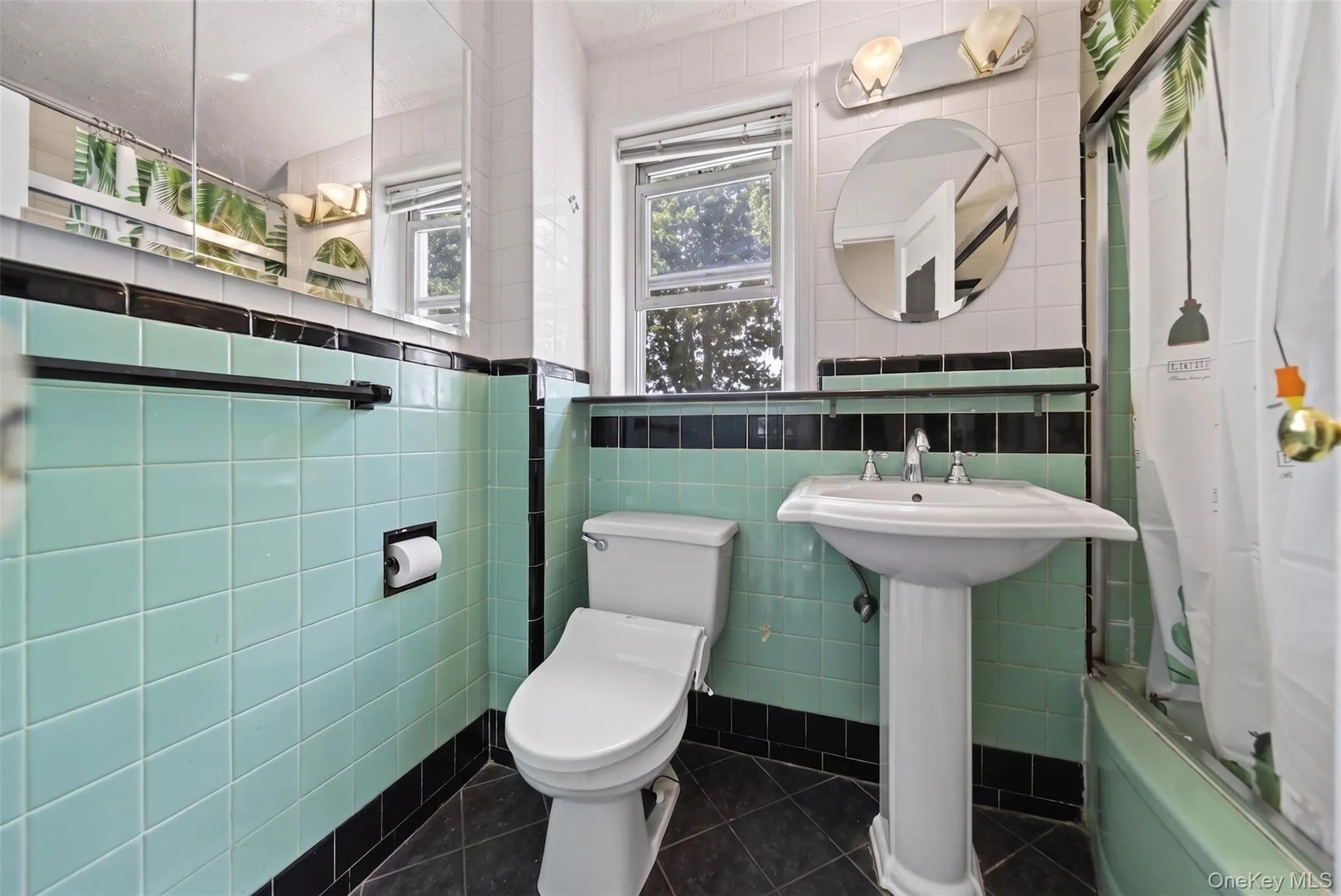 166-04 22nd Avenue, New York, NY, 3 Bedrooms Bedrooms, 8 Rooms Rooms,1 BathroomBathrooms,Residential,For Rent,22nd,0,1028854 166-04 22nd Avenue, New York, NY, 3 Bedrooms Bedrooms, 8 Rooms Rooms,1 BathroomBathrooms,Residential,For Rent,22nd,0,1028854