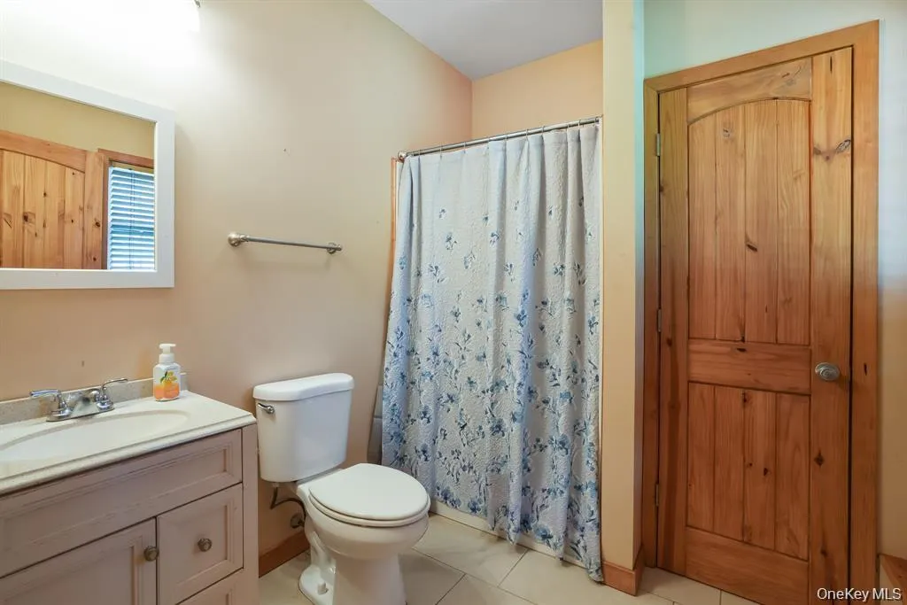3200 Route 52, East Fishkill, NY, 3 Bedrooms Bedrooms, 10 Rooms Rooms,3 BathroomsBathrooms,Residential,For Rent,Route 52,0,1028860 3200 Route 52, East Fishkill, NY, 3 Bedrooms Bedrooms, 10 Rooms Rooms,3 BathroomsBathrooms,Residential,For Rent,Route 52,0,1028860