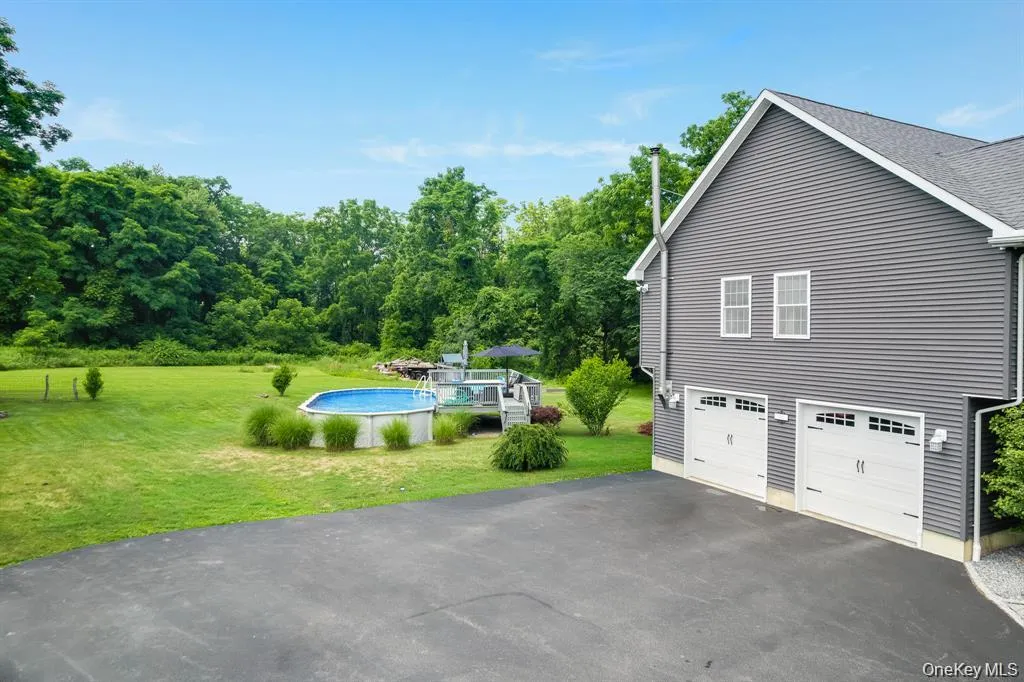 3200 Route 52, East Fishkill, NY, 3 Bedrooms Bedrooms, 10 Rooms Rooms,3 BathroomsBathrooms,Residential,For Rent,Route 52,0,1028860 3200 Route 52, East Fishkill, NY, 3 Bedrooms Bedrooms, 10 Rooms Rooms,3 BathroomsBathrooms,Residential,For Rent,Route 52,0,1028860