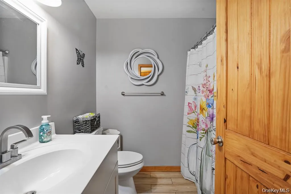 3200 Route 52, East Fishkill, NY, 3 Bedrooms Bedrooms, 10 Rooms Rooms,3 BathroomsBathrooms,Residential,For Rent,Route 52,0,1028860 3200 Route 52, East Fishkill, NY, 3 Bedrooms Bedrooms, 10 Rooms Rooms,3 BathroomsBathrooms,Residential,For Rent,Route 52,0,1028860