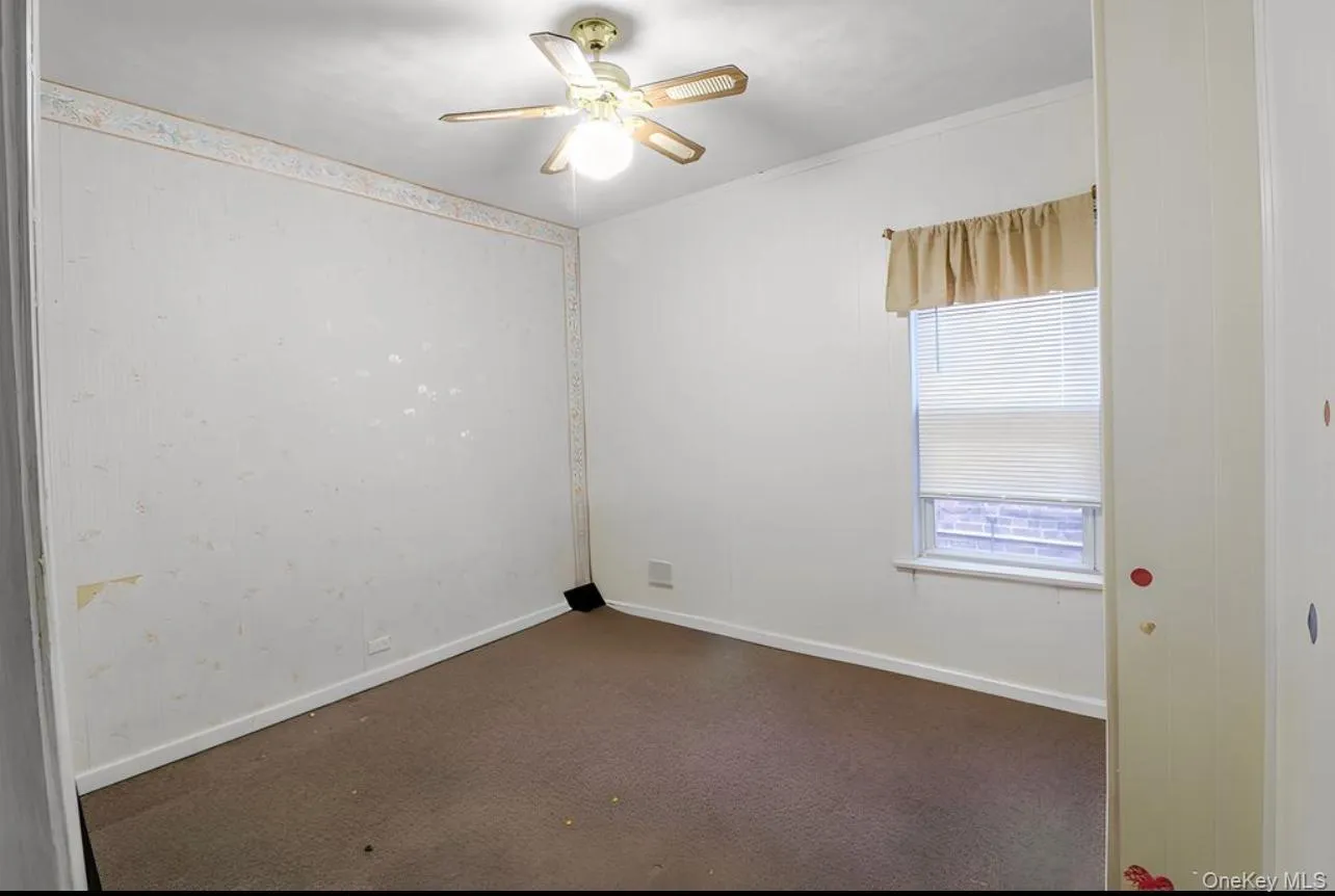 1643 Lurting Avenue, New York, NY, 3 Bedrooms Bedrooms, 6 Rooms Rooms,1 BathroomBathrooms,Residential Lease,For Rent,Lurting Avenue,0,1028862 1643 Lurting Avenue, New York, NY, 3 Bedrooms Bedrooms, 6 Rooms Rooms,1 BathroomBathrooms,Residential Lease,For Rent,Lurting Avenue,0,1028862