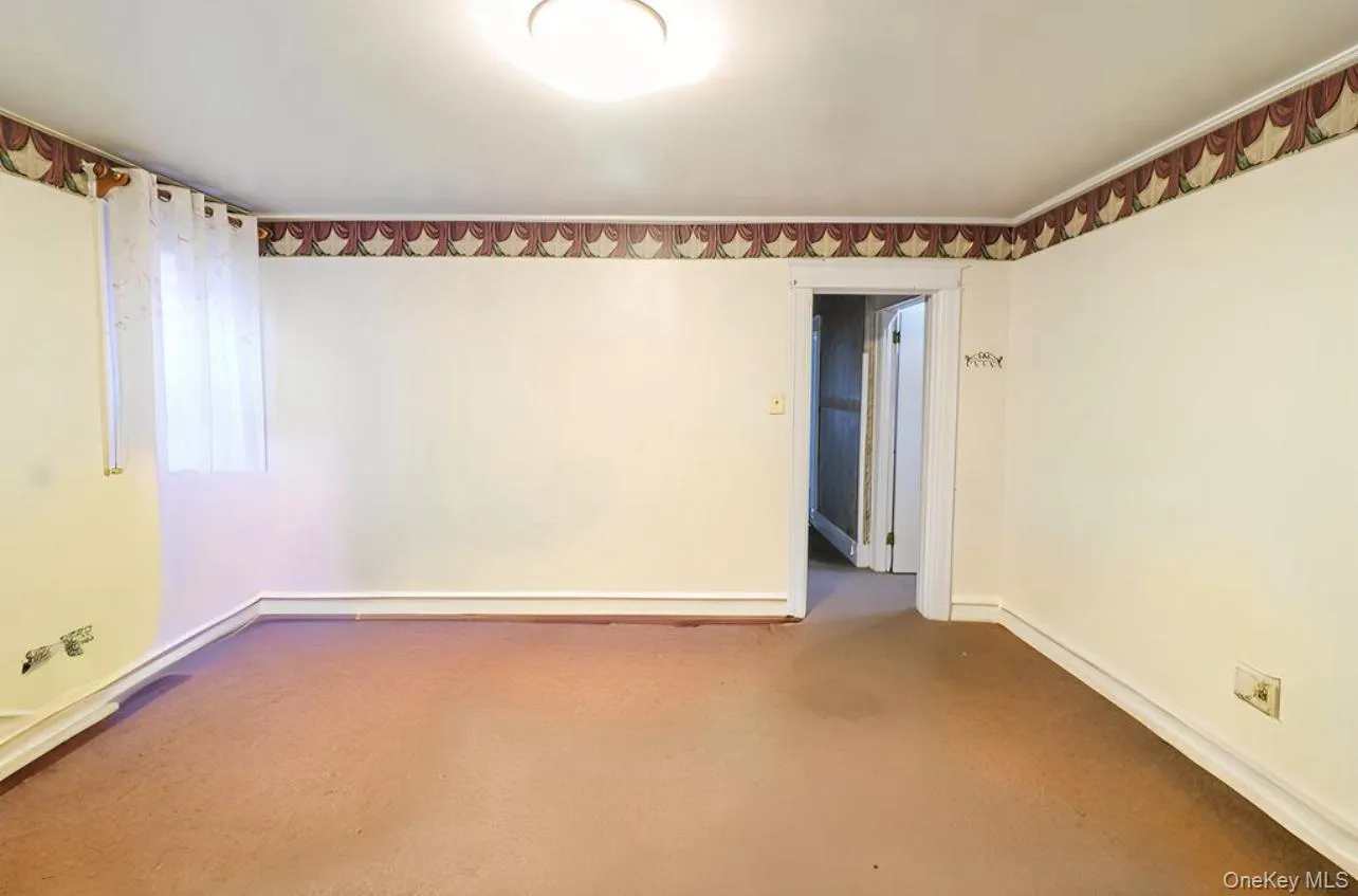 1643 Lurting Avenue, New York, NY, 3 Bedrooms Bedrooms, 6 Rooms Rooms,1 BathroomBathrooms,Residential Lease,For Rent,Lurting Avenue,0,1028862 1643 Lurting Avenue, New York, NY, 3 Bedrooms Bedrooms, 6 Rooms Rooms,1 BathroomBathrooms,Residential Lease,For Rent,Lurting Avenue,0,1028862