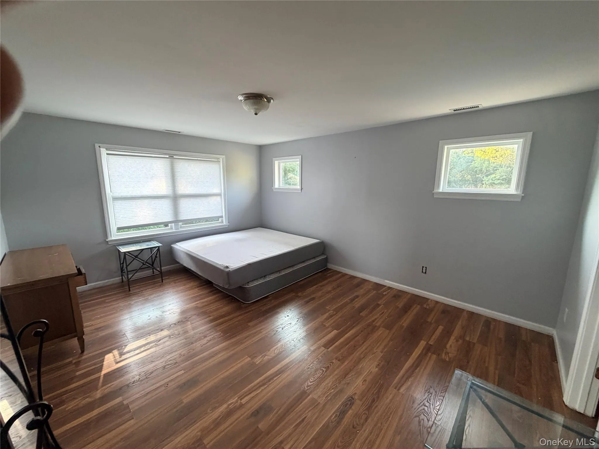 484 Magee Street, Southampton, NY, 5 Bedrooms Bedrooms, 7 Rooms Rooms,2 BathroomsBathrooms,Residential Lease,For Rent,Magee,0,1028865 484 Magee Street, Southampton, NY, 5 Bedrooms Bedrooms, 7 Rooms Rooms,2 BathroomsBathrooms,Residential Lease,For Rent,Magee,0,1028865