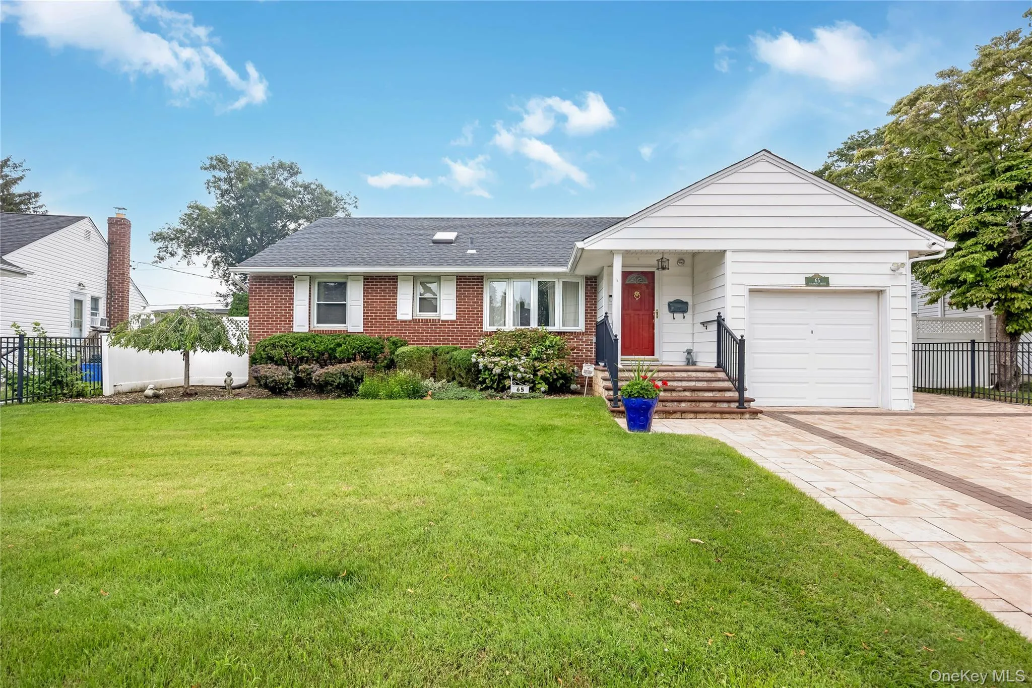 65 Colonial Drive, Oyster Bay, NY, 3 Bedrooms Bedrooms, 7 Rooms Rooms,2 BathroomsBathrooms,Residential,For Rent,Colonial,0,1028867 65 Colonial Drive, Oyster Bay, NY, 3 Bedrooms Bedrooms, 7 Rooms Rooms,2 BathroomsBathrooms,Residential,For Rent,Colonial,0,1028867