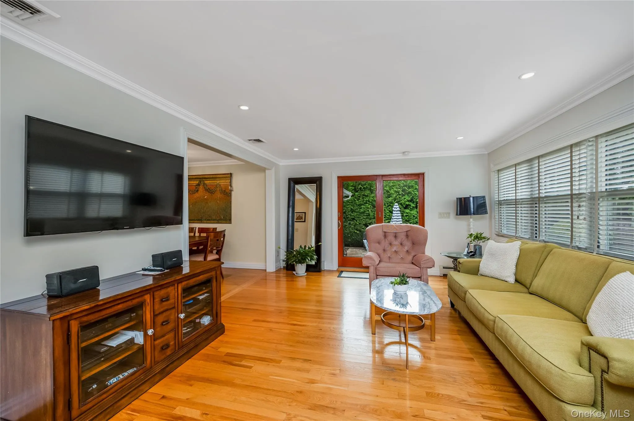 65 Colonial Drive, Oyster Bay, NY, 3 Bedrooms Bedrooms, 7 Rooms Rooms,2 BathroomsBathrooms,Residential,For Rent,Colonial,0,1028867 65 Colonial Drive, Oyster Bay, NY, 3 Bedrooms Bedrooms, 7 Rooms Rooms,2 BathroomsBathrooms,Residential,For Rent,Colonial,0,1028867