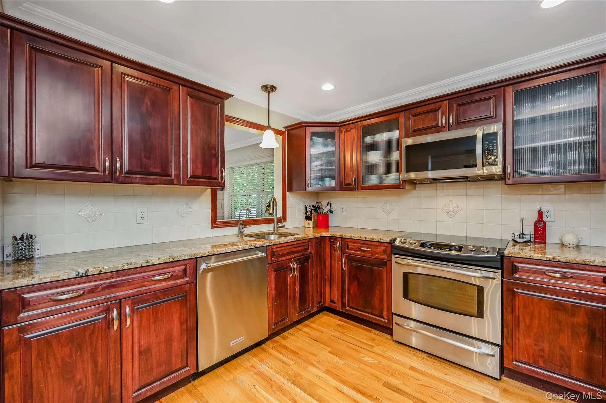 65 Colonial Drive, Oyster Bay, NY, 3 Bedrooms Bedrooms, 7 Rooms Rooms,2 BathroomsBathrooms,Residential,For Rent,Colonial,0,1028867 65 Colonial Drive, Oyster Bay, NY, 3 Bedrooms Bedrooms, 7 Rooms Rooms,2 BathroomsBathrooms,Residential,For Rent,Colonial,0,1028867