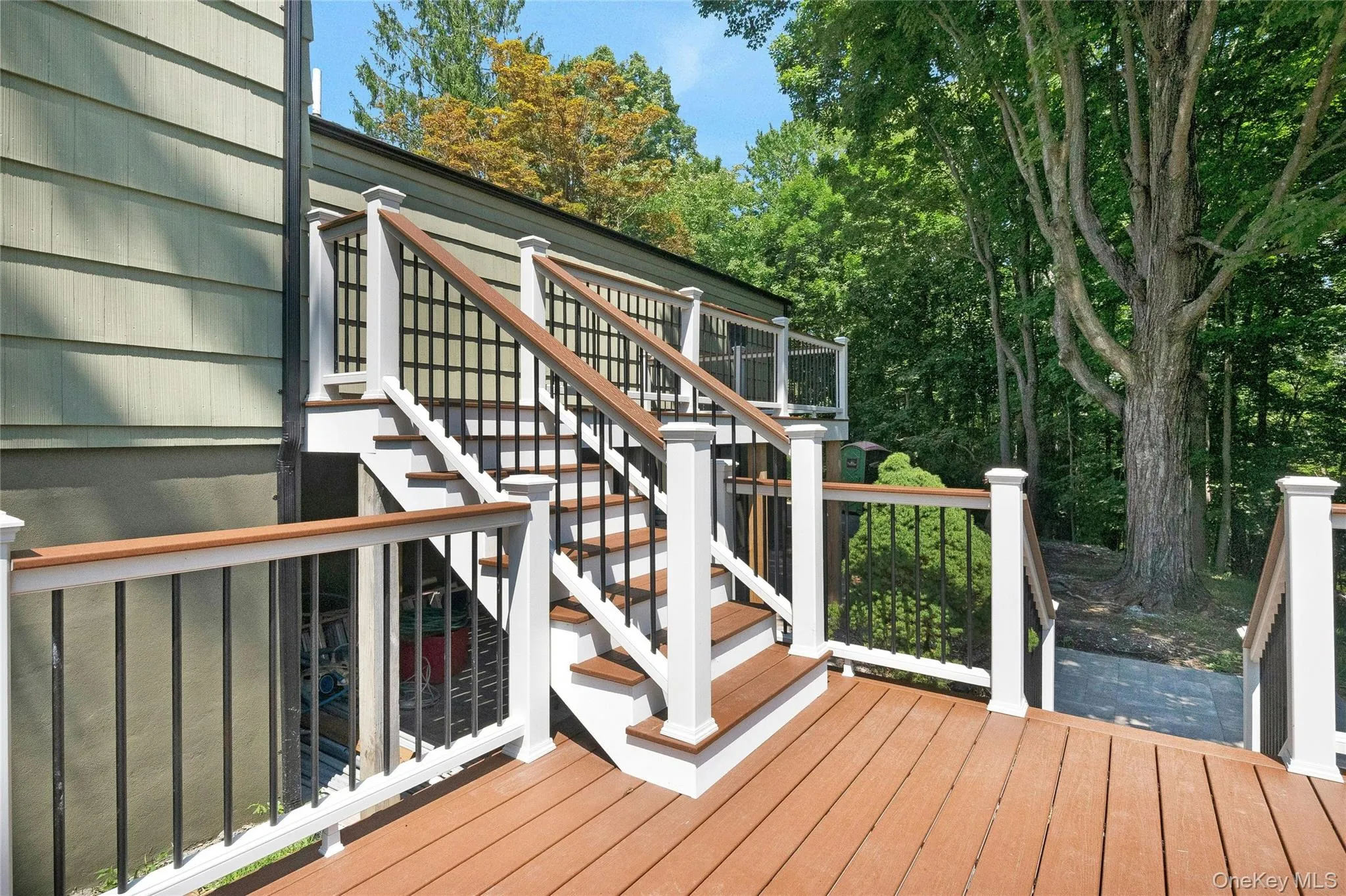 Double level decking Double level decking
