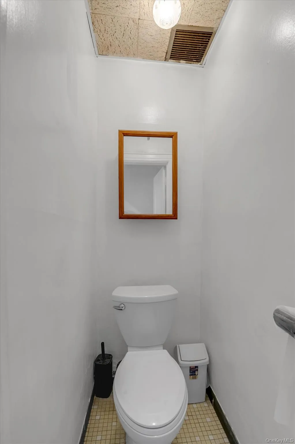 116-44 227th Street, New York, NY, 3 Bedrooms Bedrooms, 6 Rooms Rooms,1 BathroomBathrooms,Residential,For Rent,227th,0,1028871 116-44 227th Street, New York, NY, 3 Bedrooms Bedrooms, 6 Rooms Rooms,1 BathroomBathrooms,Residential,For Rent,227th,0,1028871