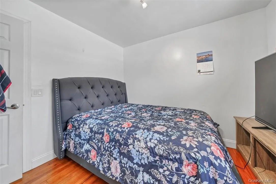 2nd Bedroom 2nd Bedroom