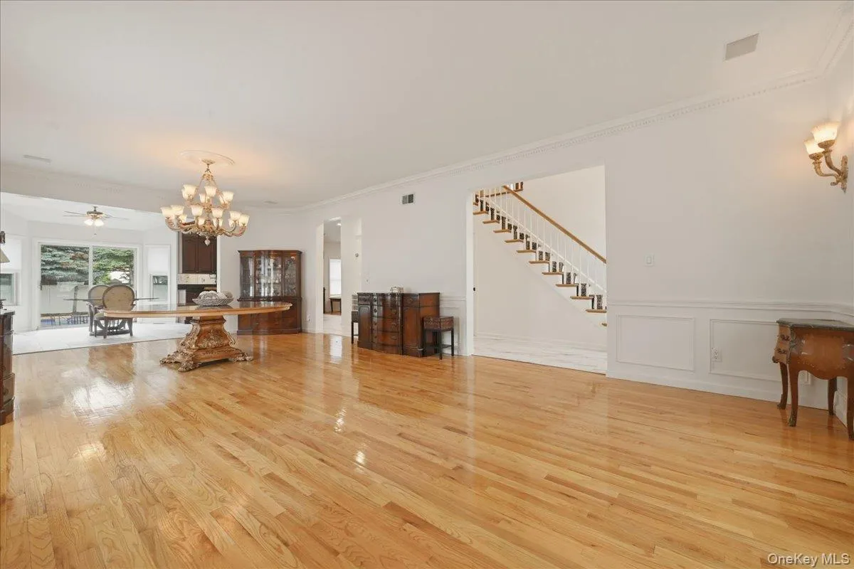 7 Laurel Lane, North Hempstead, NY, 4 Bedrooms Bedrooms, 8 Rooms Rooms,2 BathroomsBathrooms,Residential,For Rent,Laurel,0,1028873 7 Laurel Lane, North Hempstead, NY, 4 Bedrooms Bedrooms, 8 Rooms Rooms,2 BathroomsBathrooms,Residential,For Rent,Laurel,0,1028873