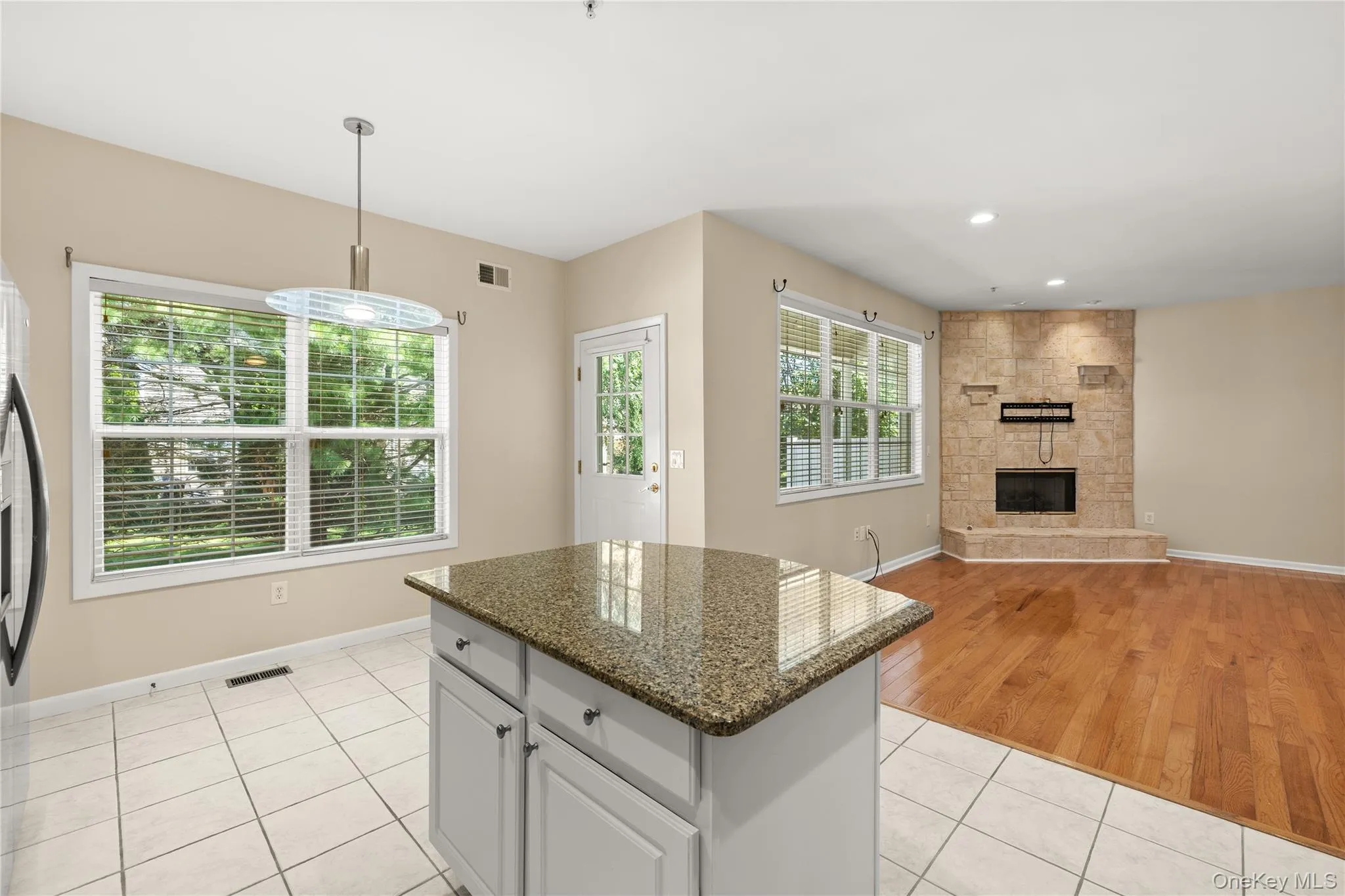 54 Meadow Pond Circle, Brookhaven, NY, 3 Bedrooms Bedrooms, 7 Rooms Rooms,2 BathroomsBathrooms,Residential,For Rent,Meadow Pond,0,1028876 54 Meadow Pond Circle, Brookhaven, NY, 3 Bedrooms Bedrooms, 7 Rooms Rooms,2 BathroomsBathrooms,Residential,For Rent,Meadow Pond,0,1028876