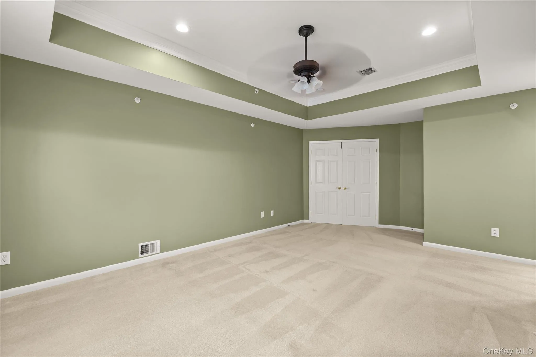 54 Meadow Pond Circle, Brookhaven, NY, 3 Bedrooms Bedrooms, 7 Rooms Rooms,2 BathroomsBathrooms,Residential,For Rent,Meadow Pond,0,1028876 54 Meadow Pond Circle, Brookhaven, NY, 3 Bedrooms Bedrooms, 7 Rooms Rooms,2 BathroomsBathrooms,Residential,For Rent,Meadow Pond,0,1028876