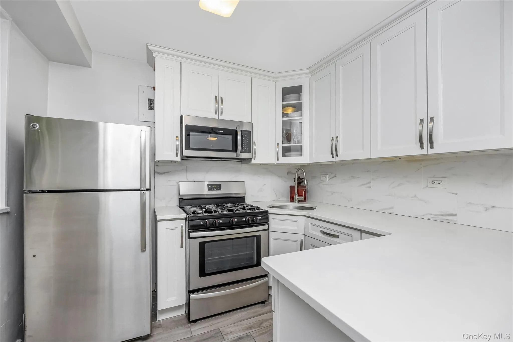 97-07 63 Road, New York, NY, 1 Bedroom Bedrooms, 3 Rooms Rooms,1 BathroomBathrooms,Residential,For Rent,63,0,1028883 97-07 63 Road, New York, NY, 1 Bedroom Bedrooms, 3 Rooms Rooms,1 BathroomBathrooms,Residential,For Rent,63,0,1028883