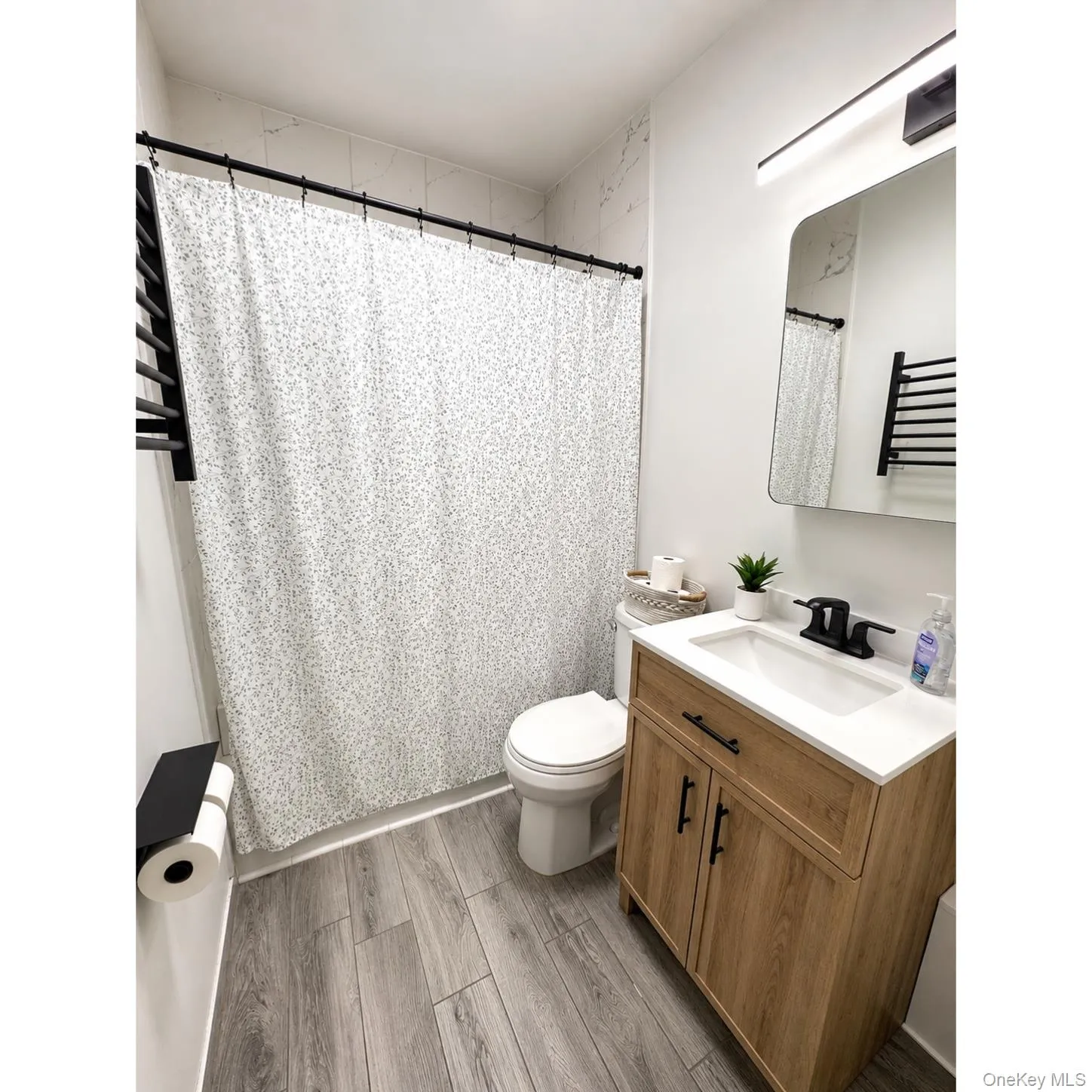 63 Elm Street, New York, NY, 3 Bedrooms Bedrooms, 7 Rooms Rooms,1 BathroomBathrooms,Residential Lease,For Rent,Elm Street,0,1028884 63 Elm Street, New York, NY, 3 Bedrooms Bedrooms, 7 Rooms Rooms,1 BathroomBathrooms,Residential Lease,For Rent,Elm Street,0,1028884