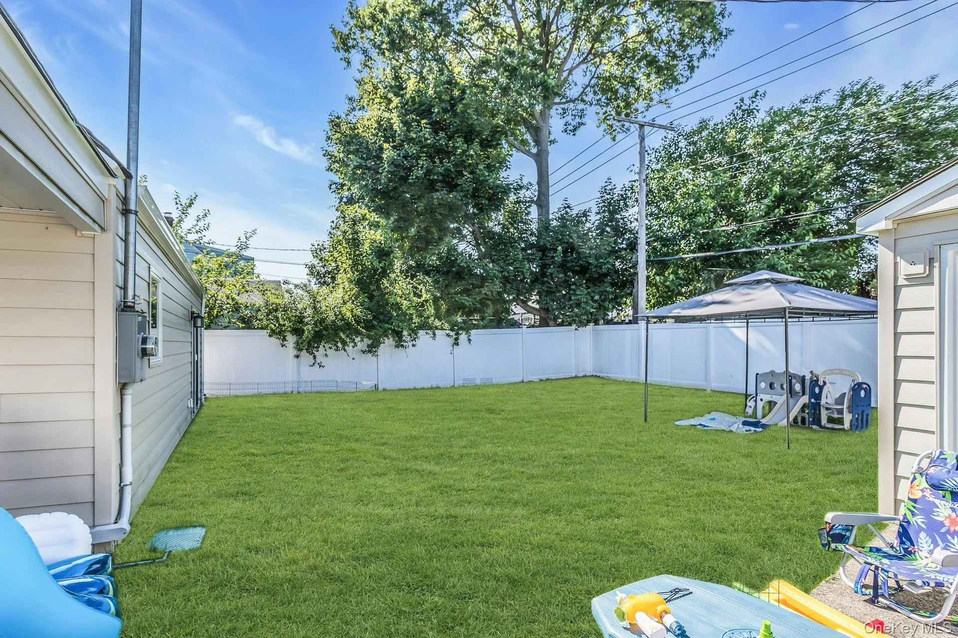 51 Butternut Lane, Hempstead, NY, 3 Bedrooms Bedrooms, 7 Rooms Rooms,1 BathroomBathrooms,Residential,For Rent,Butternut,0,1028890 51 Butternut Lane, Hempstead, NY, 3 Bedrooms Bedrooms, 7 Rooms Rooms,1 BathroomBathrooms,Residential,For Rent,Butternut,0,1028890