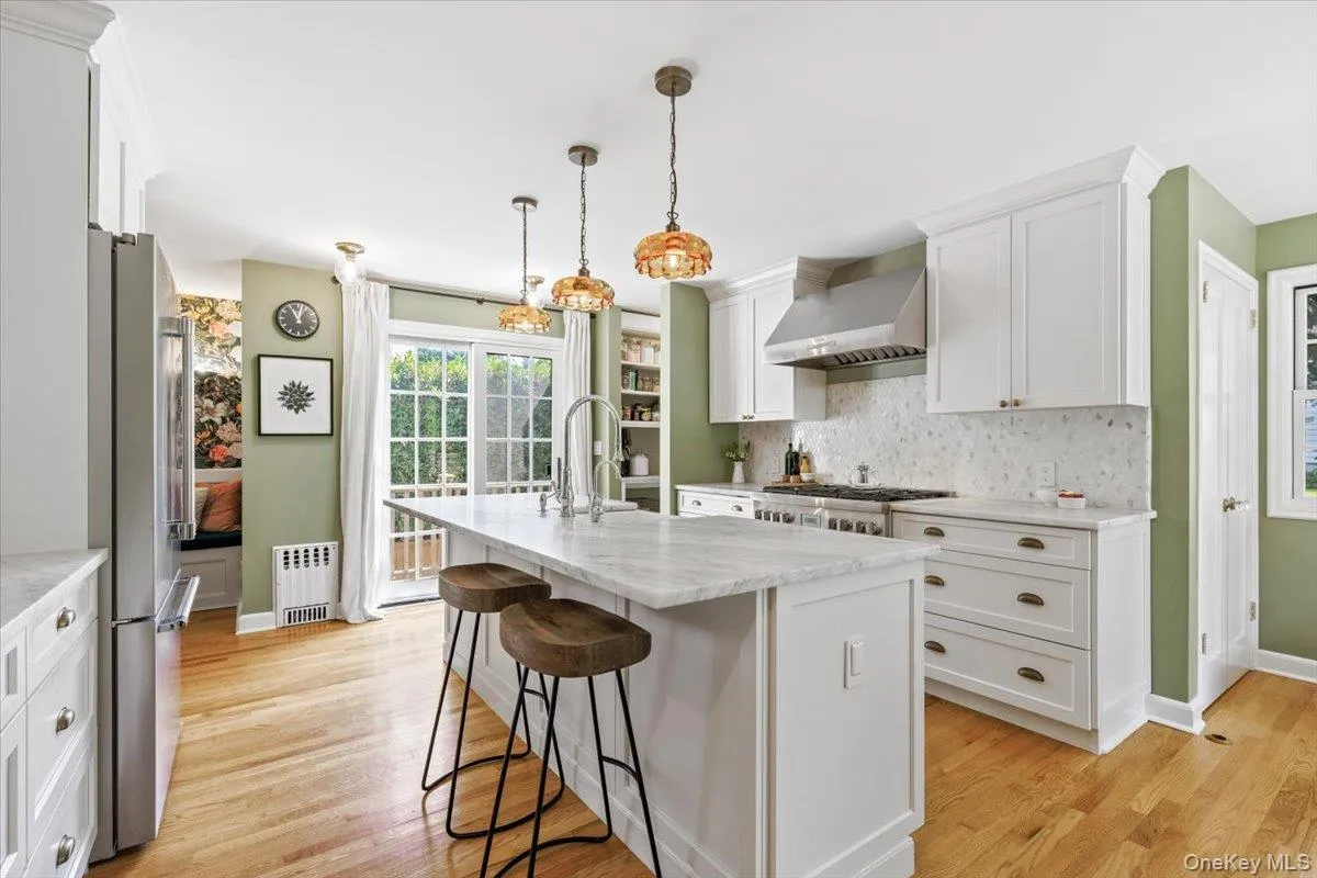33 Maple Hill Drive, Mamaroneck, NY, 3 Bedrooms Bedrooms, 6 Rooms Rooms,2 BathroomsBathrooms,Residential,For Rent,Maple Hill,0,1028891 33 Maple Hill Drive, Mamaroneck, NY, 3 Bedrooms Bedrooms, 6 Rooms Rooms,2 BathroomsBathrooms,Residential,For Rent,Maple Hill,0,1028891
