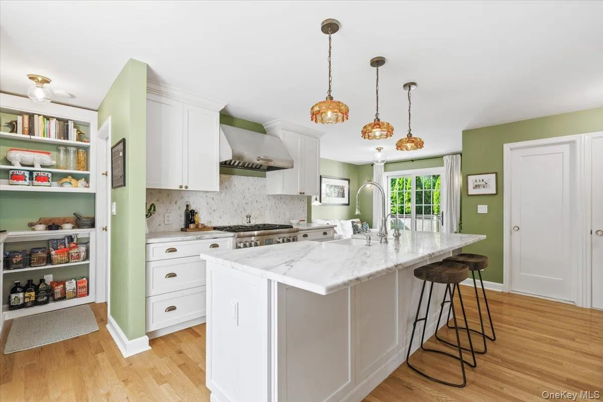 33 Maple Hill Drive, Mamaroneck, NY, 3 Bedrooms Bedrooms, 6 Rooms Rooms,2 BathroomsBathrooms,Residential,For Rent,Maple Hill,0,1028891 33 Maple Hill Drive, Mamaroneck, NY, 3 Bedrooms Bedrooms, 6 Rooms Rooms,2 BathroomsBathrooms,Residential,For Rent,Maple Hill,0,1028891