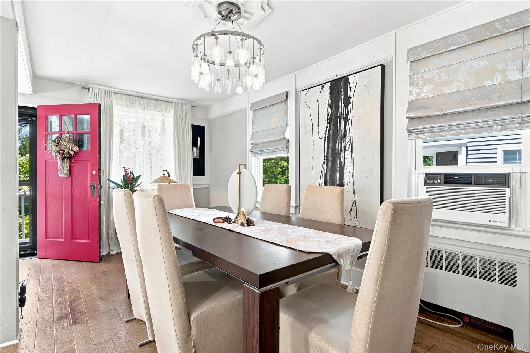 Perfect area for entertaining Perfect area for entertaining