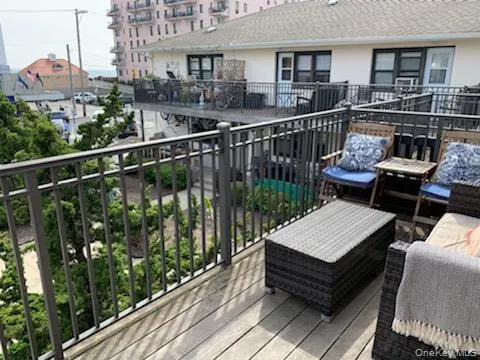 65 Broadway, Long Beach, NY, 1 Bedroom Bedrooms, 3 Rooms Rooms,1 BathroomBathrooms,Residential Lease,For Rent,Broadway,0,1028894 65 Broadway, Long Beach, NY, 1 Bedroom Bedrooms, 3 Rooms Rooms,1 BathroomBathrooms,Residential Lease,For Rent,Broadway,0,1028894