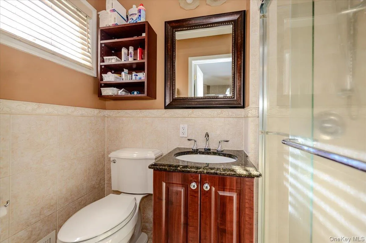 6 Geoffrey Lane, Hempstead, NY, 3 Bedrooms Bedrooms, 8 Rooms Rooms,2 BathroomsBathrooms,Residential,For Rent,Geoffrey,0,1028895 6 Geoffrey Lane, Hempstead, NY, 3 Bedrooms Bedrooms, 8 Rooms Rooms,2 BathroomsBathrooms,Residential,For Rent,Geoffrey,0,1028895
