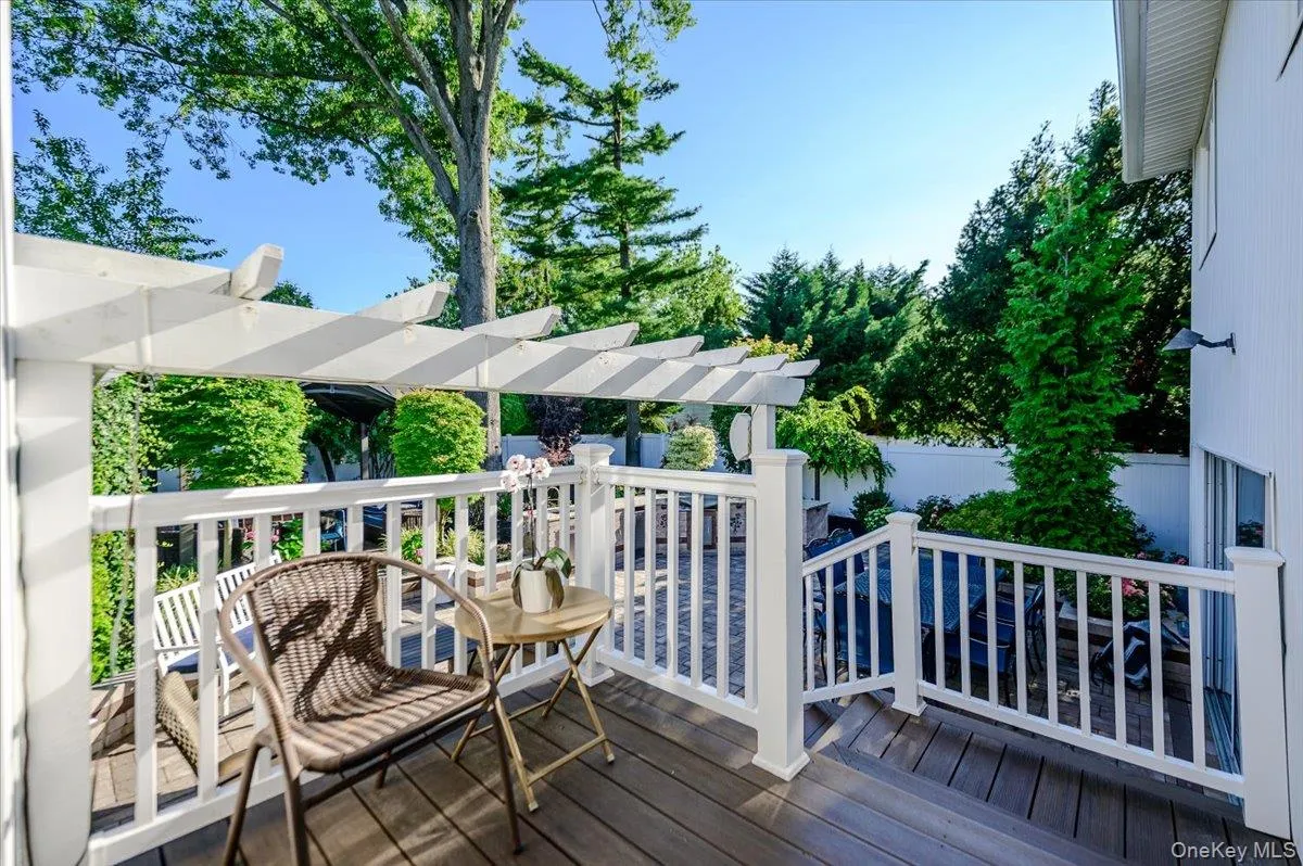 6 Geoffrey Lane, Hempstead, NY, 3 Bedrooms Bedrooms, 8 Rooms Rooms,2 BathroomsBathrooms,Residential,For Rent,Geoffrey,0,1028895 6 Geoffrey Lane, Hempstead, NY, 3 Bedrooms Bedrooms, 8 Rooms Rooms,2 BathroomsBathrooms,Residential,For Rent,Geoffrey,0,1028895