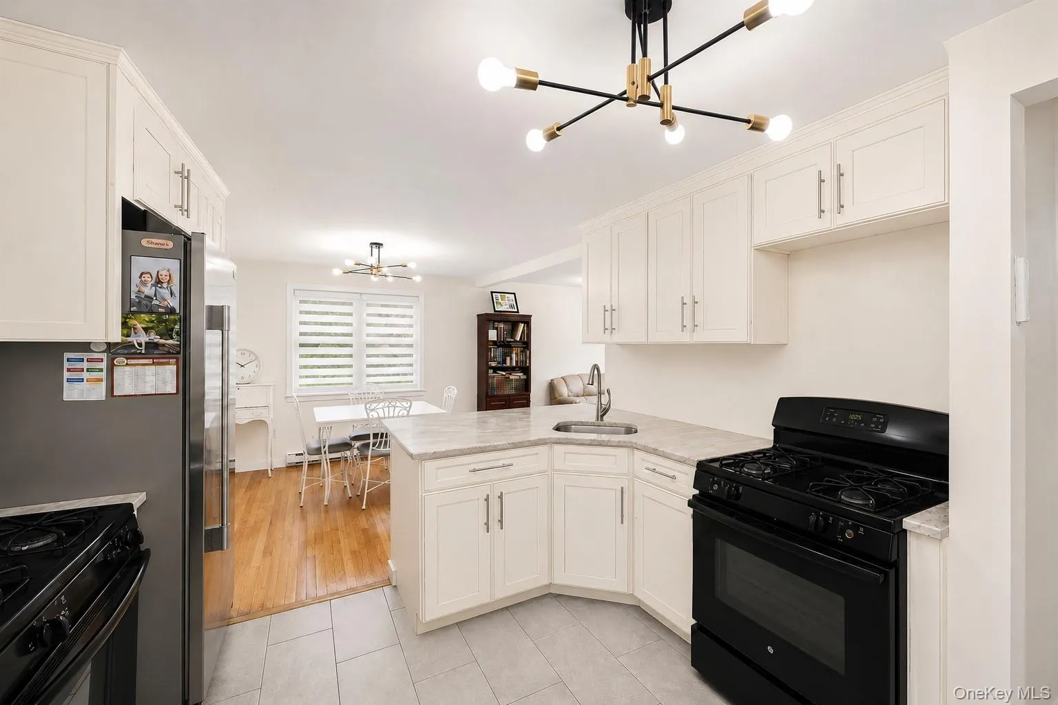 249 Ridge Road, Woodbury, NY, 3 Bedrooms Bedrooms, 3 Rooms Rooms,2 BathroomsBathrooms,Residential Lease,For Rent,Ridge,0,1028897 249 Ridge Road, Woodbury, NY, 3 Bedrooms Bedrooms, 3 Rooms Rooms,2 BathroomsBathrooms,Residential Lease,For Rent,Ridge,0,1028897