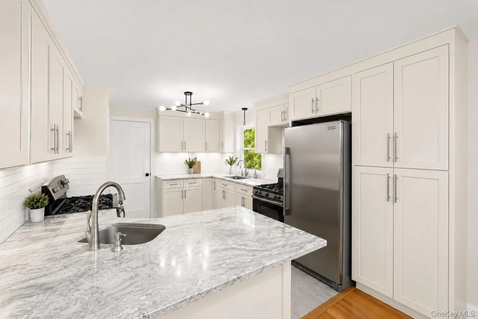 249 Ridge Road, Woodbury, NY, 3 Bedrooms Bedrooms, 3 Rooms Rooms,2 BathroomsBathrooms,Residential Lease,For Rent,Ridge,0,1028897 249 Ridge Road, Woodbury, NY, 3 Bedrooms Bedrooms, 3 Rooms Rooms,2 BathroomsBathrooms,Residential Lease,For Rent,Ridge,0,1028897