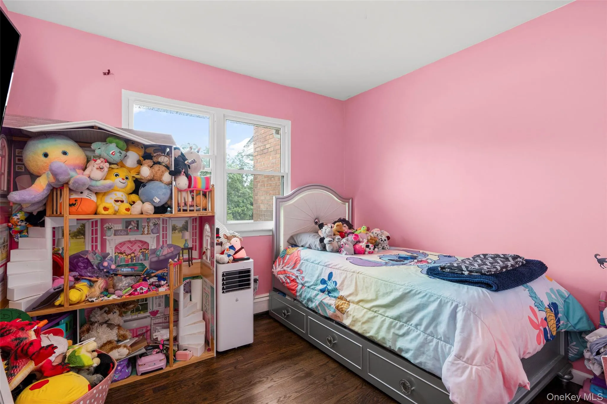 14 Alpine Drive, Wappinger, NY, 3 Bedrooms Bedrooms, 6 Rooms Rooms,1 BathroomBathrooms,Residential,For Rent,Alpine,0,1028903 14 Alpine Drive, Wappinger, NY, 3 Bedrooms Bedrooms, 6 Rooms Rooms,1 BathroomBathrooms,Residential,For Rent,Alpine,0,1028903