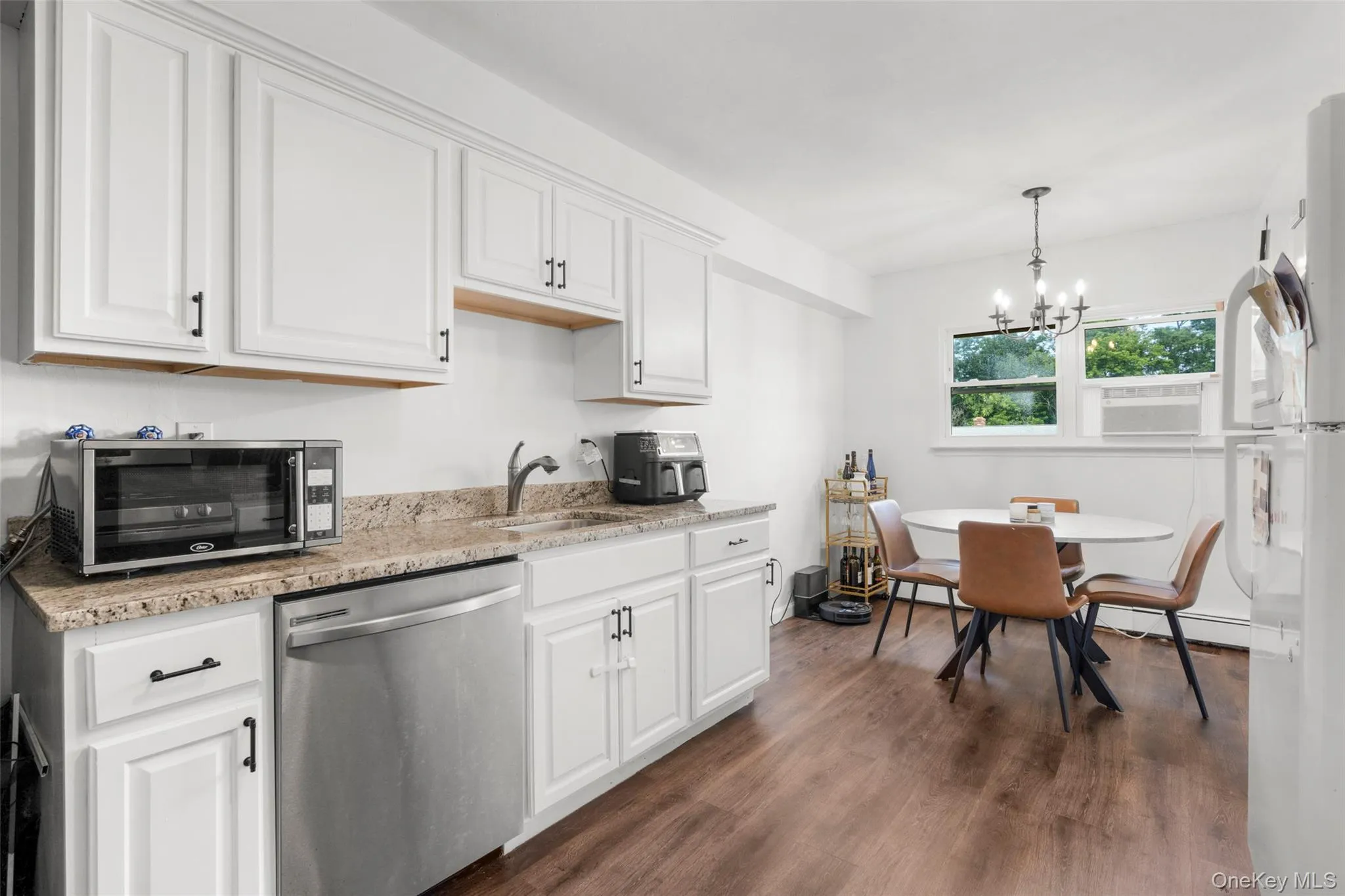 14 Alpine Drive, Wappinger, NY, 3 Bedrooms Bedrooms, 6 Rooms Rooms,1 BathroomBathrooms,Residential,For Rent,Alpine,0,1028903 14 Alpine Drive, Wappinger, NY, 3 Bedrooms Bedrooms, 6 Rooms Rooms,1 BathroomBathrooms,Residential,For Rent,Alpine,0,1028903