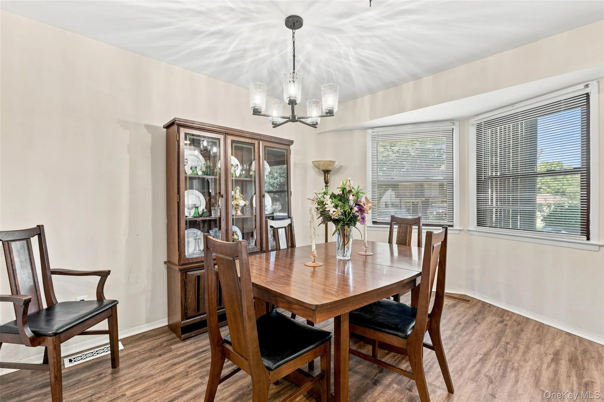 39 Sussex Drive, Yorktown, NY, 2 Bedrooms Bedrooms, 5 Rooms Rooms,1 BathroomBathrooms,Residential,For Rent,Sussex,0,1028904 39 Sussex Drive, Yorktown, NY, 2 Bedrooms Bedrooms, 5 Rooms Rooms,1 BathroomBathrooms,Residential,For Rent,Sussex,0,1028904