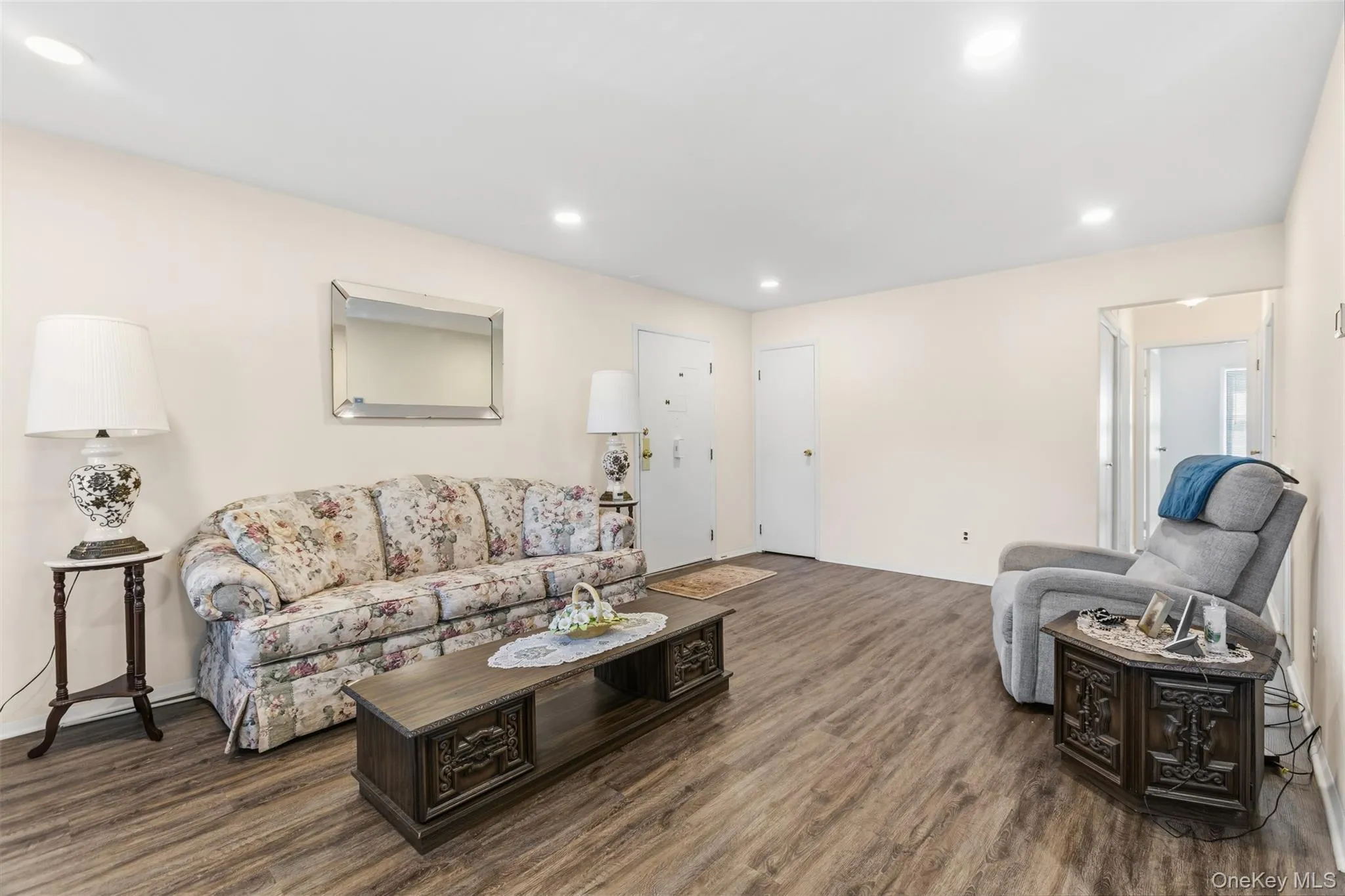 39 Sussex Drive, Yorktown, NY, 2 Bedrooms Bedrooms, 5 Rooms Rooms,1 BathroomBathrooms,Residential,For Rent,Sussex,0,1028904 39 Sussex Drive, Yorktown, NY, 2 Bedrooms Bedrooms, 5 Rooms Rooms,1 BathroomBathrooms,Residential,For Rent,Sussex,0,1028904