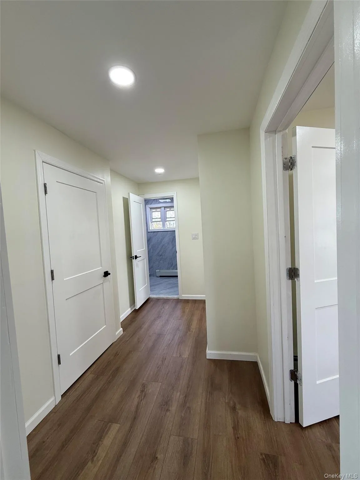 40 Corona Avenue, Hempstead, NY, 1 Bedroom Bedrooms, 4 Rooms Rooms,1 BathroomBathrooms,Residential Lease,For Rent,Corona,0,1028906 40 Corona Avenue, Hempstead, NY, 1 Bedroom Bedrooms, 4 Rooms Rooms,1 BathroomBathrooms,Residential Lease,For Rent,Corona,0,1028906