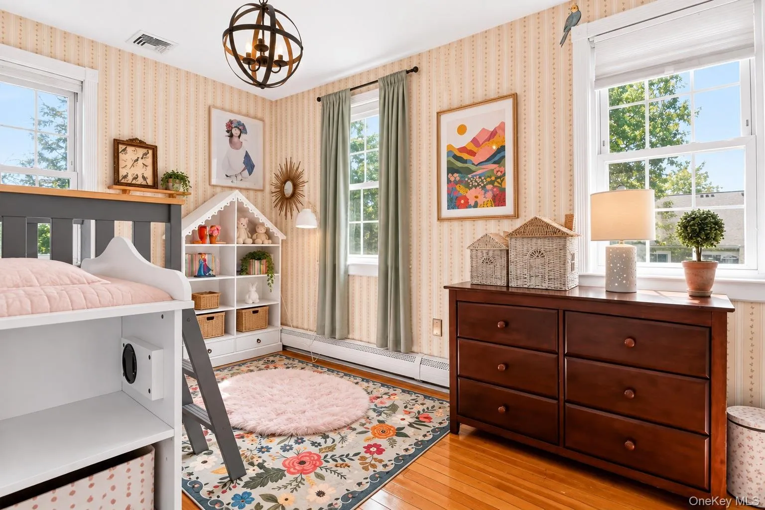 36 Highview Avenue, Orangetown, NY, 3 Bedrooms Bedrooms, 9 Rooms Rooms,1 BathroomBathrooms,Residential,For Rent,Highview,0,1028907 36 Highview Avenue, Orangetown, NY, 3 Bedrooms Bedrooms, 9 Rooms Rooms,1 BathroomBathrooms,Residential,For Rent,Highview,0,1028907