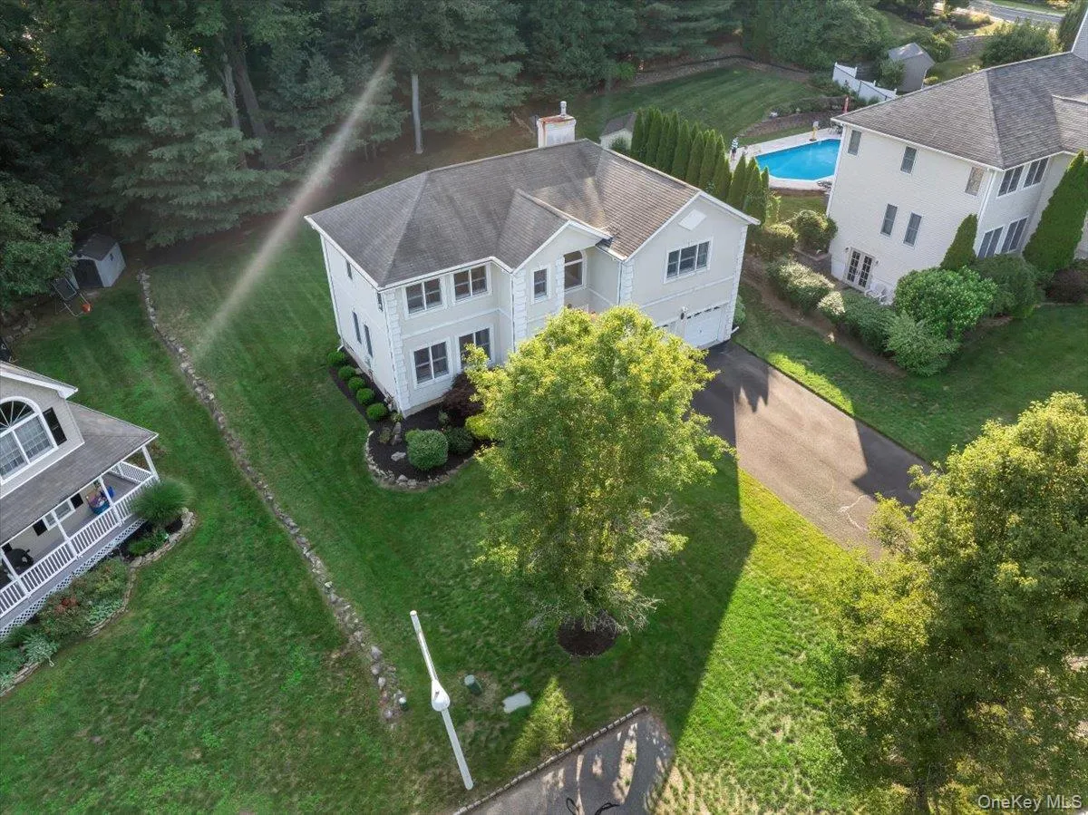5 Dennis McHugh Court, Orangetown, NY, 4 Bedrooms Bedrooms, 7 Rooms Rooms,2 BathroomsBathrooms,Residential,For Rent,Dennis McHugh,0,1028912 5 Dennis McHugh Court, Orangetown, NY, 4 Bedrooms Bedrooms, 7 Rooms Rooms,2 BathroomsBathrooms,Residential,For Rent,Dennis McHugh,0,1028912