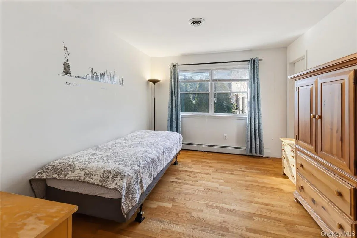 5 Dennis McHugh Court, Orangetown, NY, 4 Bedrooms Bedrooms, 7 Rooms Rooms,2 BathroomsBathrooms,Residential,For Rent,Dennis McHugh,0,1028912 5 Dennis McHugh Court, Orangetown, NY, 4 Bedrooms Bedrooms, 7 Rooms Rooms,2 BathroomsBathrooms,Residential,For Rent,Dennis McHugh,0,1028912