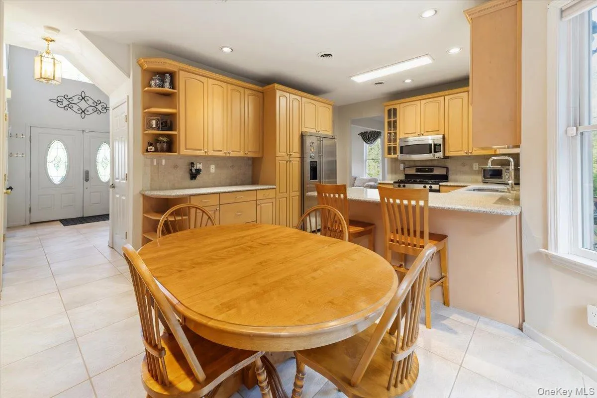 5 Dennis McHugh Court, Orangetown, NY, 4 Bedrooms Bedrooms, 7 Rooms Rooms,2 BathroomsBathrooms,Residential,For Rent,Dennis McHugh,0,1028912 5 Dennis McHugh Court, Orangetown, NY, 4 Bedrooms Bedrooms, 7 Rooms Rooms,2 BathroomsBathrooms,Residential,For Rent,Dennis McHugh,0,1028912