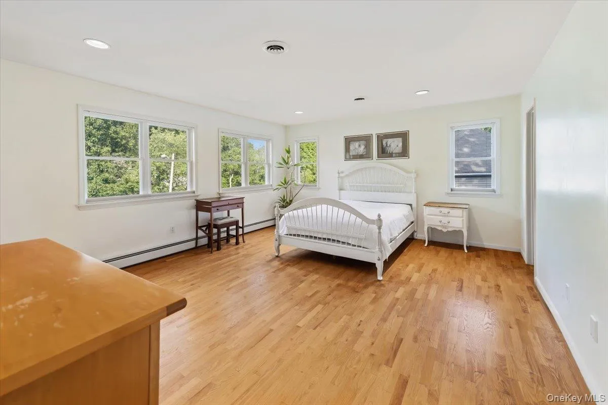 5 Dennis McHugh Court, Orangetown, NY, 4 Bedrooms Bedrooms, 7 Rooms Rooms,2 BathroomsBathrooms,Residential,For Rent,Dennis McHugh,0,1028912 5 Dennis McHugh Court, Orangetown, NY, 4 Bedrooms Bedrooms, 7 Rooms Rooms,2 BathroomsBathrooms,Residential,For Rent,Dennis McHugh,0,1028912